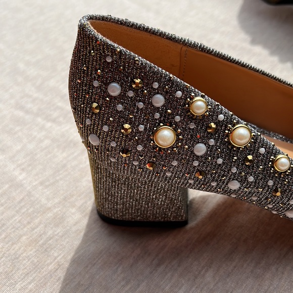 BEAUTIFUL SHOES - Picture 7 of 15